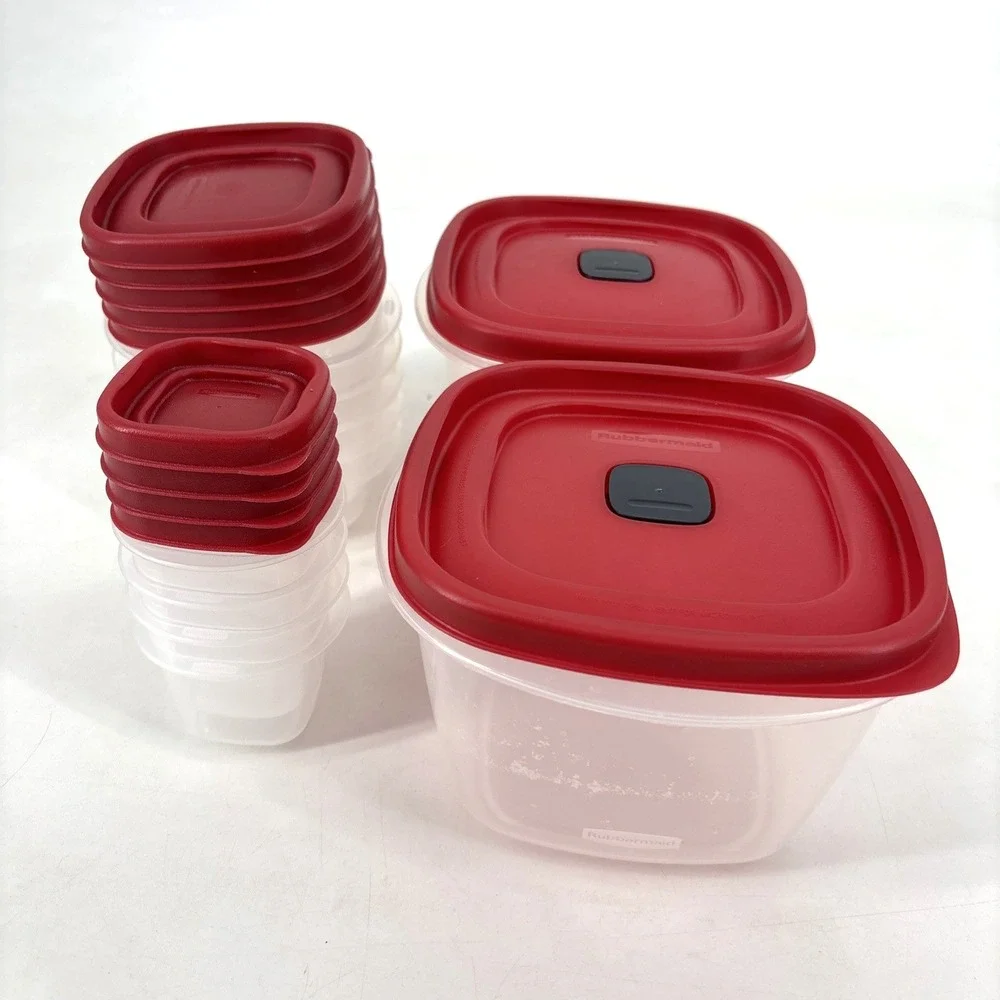 Rubbermaid Container LOT (5)  1.25 Cup, (2) 7 Cups & (4) 4 oz Red Snap-on Lids